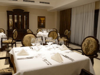 Restaurant Golden Egg – EN